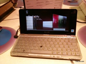 17 vaio p 300x225 17 vaio p