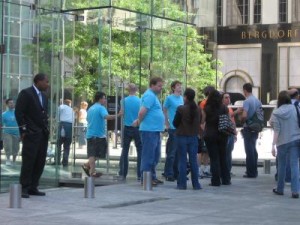 5th Ave Apple Store Closed For Commercial Filming